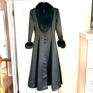 Black Satin Full-Length Luxury Dress Coat with Detachable Fox Fur Trim
